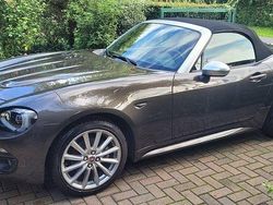 Grau Gebraucht 2018 Fiat 124 Spider Cabrio | 18.900 € (Guter Preis)