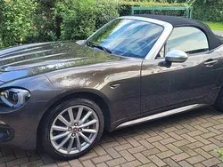 Grau Gebraucht 2018 Fiat 124 Spider Cabrio | 18.900 € (Guter Preis)