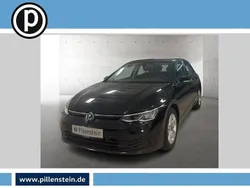 Deep black perleffekt Gebraucht 2022 VW Golf VIII Life Limousine | 18.907 € (Guter Preis)
