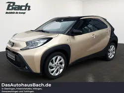 Ginger beige Gebraucht 2022 Toyota Aygo Pulse Kleinwagen | 16.990 € (Fairer Preis)
