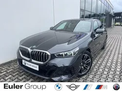 Grau Gebraucht 2024 BMW 520 M Sport Limousine | 51.680 € (Superpreis)