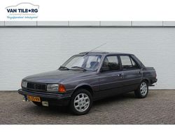 Grau Gebraucht 1985 Peugeot 305 GTi Limousine | 5.995 €