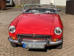 Rot Gebraucht 1968 MG B Cabrio | 19.900 €