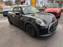Midnight black metallic Gebraucht 2021 Mini ONE Essential Kleinwagen | 16.800 € (Fairer Preis)