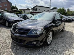 Schwarz Gebraucht 2006 Opel Astra GTC Edition Kleinwagen | 1.490 € (Guter Preis)