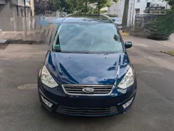 Blau Gebraucht 2012 Ford Galaxy Trend Van / Kleinbus | 10.400 € (Teuer)