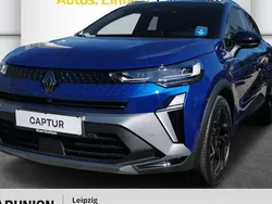 Ironblau metallic, black pearlschwarz metallic (blau) Gebraucht 2024 Renault Captur Esprit Alpine SUV | 28.995 € (Fairer Preis)