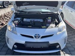 Weiß Gebraucht 2012 Toyota Prius Limousine | 13.700 €