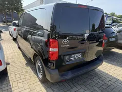 Schwarz Gebraucht 2017 Toyota Proace Comfort Van | 12.900 € (Superpreis)