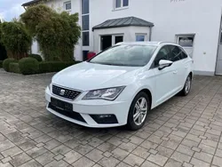 Weiß Gebraucht 2019 Seat Leon ST XCELLENCE Kombi | 7.990 € (Guter Preis)
