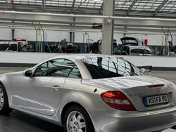 Silber Gebraucht 2004 Mercedes SLK200 Cabrio | 6.500 € (Etwas zu teuer)