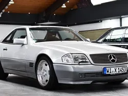 Silber Gebraucht 1992 Mercedes SL300 AMG Cabrio | 16.900 €