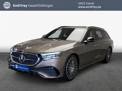 Braun Gebraucht 2024 Mercedes E300 Premium Kombi | 52.800 € (Fairer Preis)