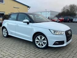 Weiß Gebraucht 2015 Audi A1 Sportback S-Line Kleinwagen | 15.400 € (Fairer Preis)