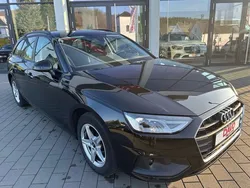 Brillantschwarz Gebraucht 2022 Audi A4 Performance Kombi | 19.991 € (Guter Preis)