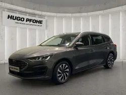 Magnetic metallic Gebraucht 2023 Ford Focus Titanium Kombi | 22.880 € (Guter Preis)