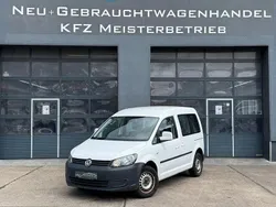 Weiß Gebraucht 2013 VW Caddy Trendline Van / Kleinbus | 4.900 € (Fairer Preis)