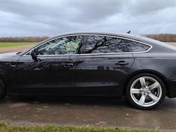 Schwarz Gebraucht 2010 Audi A5 Sportback Sport Kleinwagen | 13.000 € (Teuer)
