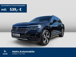 Deep black perleffekt Gebraucht 2019 VW Touareg Elegance SUV | 39.888 € (Fairer Preis)