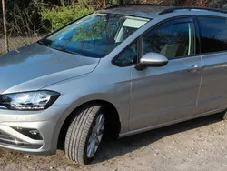 Beige Gebraucht 2018 VW Golf Sportsvan Comfortline Van / Kleinbus | 13.490 € (Superpreis)