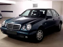 Gebraucht 1998 Mercedes E240 Classic Limousine | 1.150 € (Superpreis)