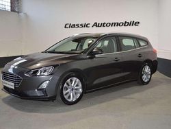 Grau Gebraucht 2020 Ford Focus Titanium X Kombi | 8.900 € (Fairer Preis)