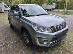 Silber Gebraucht 2019 Suzuki Vitara Comfort SUV | 17.390 € (Fairer Preis)
