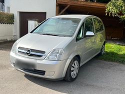Silber Gebraucht 2005 Opel Meriva Van / Kleinbus | 990 € (Superpreis)