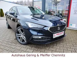 Blau Gebraucht 2022 Seat Leon XCELLENCE Limousine | 26.990 € (Teuer)