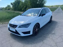 Weiß Gebraucht 2016 Cupra Leon Kombi | 13.500 €