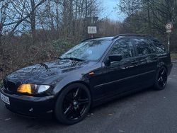 Schwarz Gebraucht 2004 BMW 318 Performance Kombi | 3.200 € (Etwas zu teuer)