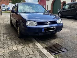 Blau Gebraucht 1999 VW Golf IV Limousine | 600 € (Guter Preis)