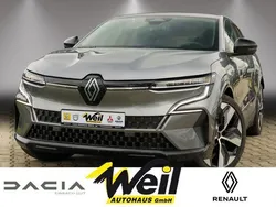 Grau (dolomitgrau (grau)) Gebraucht 2024 Renault Mégane Kleinwagen | 39.990 € (Fairer Preis)