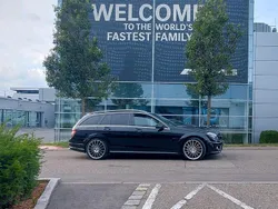 Schwarz Gebraucht 2010 Mercedes C63 AMG AMG Kombi | 34.100 € (Fairer Preis)