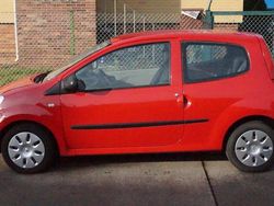 Rot Gebraucht 2008 Renault Twingo Authentique Kleinwagen | 2.750 € (Fairer Preis)