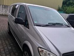 Silber Gebraucht 2010 Mercedes Vito Van / Kleinbus | 7.000 € (Etwas zu teuer)