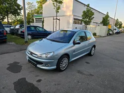 Silber Gebraucht 2007 Peugeot 206 Kleinwagen | 1.349 € (Fairer Preis)