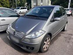 Silber Gebraucht 2006 Mercedes A150 Kleinwagen | 500 € (Superpreis)