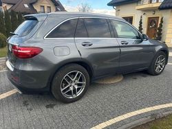 Grau Gebraucht 2015 Mercedes GLC250 AMG line SUV | 22.500 € (Fairer Preis)
