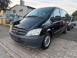 Schwarz Gebraucht 2011 Mercedes Vito Van / Kleinbus | 22.000 €