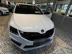 Weiß Gebraucht 2017 Skoda Octavia RS Kombi | 21.500 € (Fairer Preis)