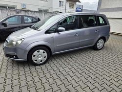 Gebraucht 2006 Opel Zafira Sport Van / Kleinbus | 1.990 € (Fairer Preis)