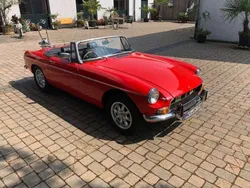 Rot Gebraucht 1971 MG B Cabrio | 11.111 €