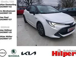 Novaweiß perleffekt, dach schwarz (metallic) Gebraucht 2019 Toyota Corolla Limousine | 20.840 € (Guter Preis)