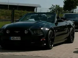 Schwarz Gebraucht 2013 Ford Mustang GT Cabrio | 35.000 €