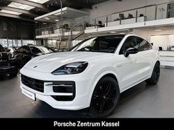 Weiß Gebraucht 2025 Porsche Cayenne E-Hybrid Coupe Coupé | 125.900 € (Fairer Preis)