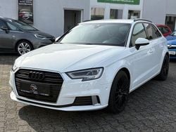 Weiß Gebraucht 2017 Audi A3 Sport Limousine | 12.900 € (Fairer Preis)