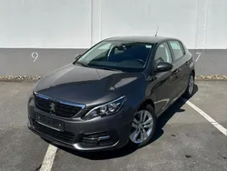 Grau Gebraucht 2020 Peugeot 308 Active Kleinwagen | 12.790 € (Fairer Preis)