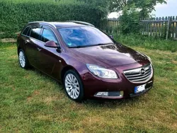 Rot Gebraucht 2013 Opel Insignia Kombi | 5.700 € (Fairer Preis)