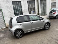 Grau Gebraucht 2018 VW up! Kleinwagen | 8.600 € (Fairer Preis)
